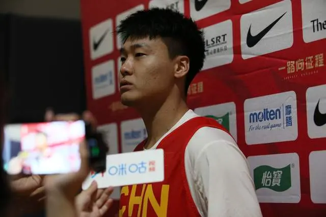 篮来讲, 绝对的核心, yid