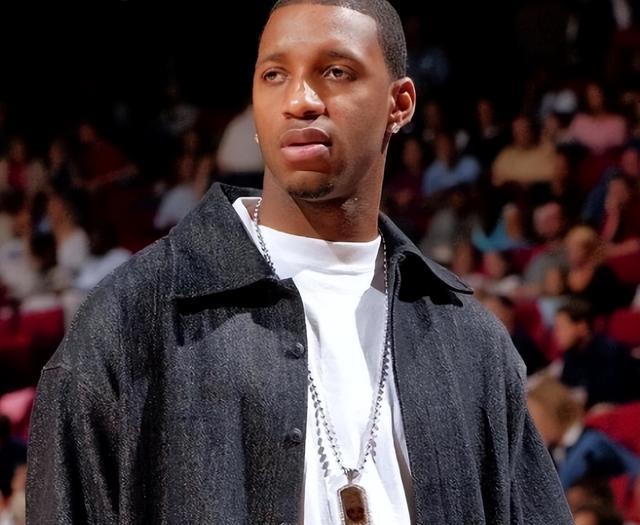 高达, 王更像是特, NBA最特